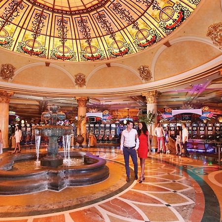 קמפטון פארק Peermont Metcourt Suites At Emperors Palace מראה חיצוני תמונה